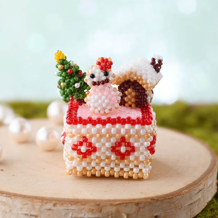 ビーズで編みぐるみ・カットケーキ～No5. クリスマス～ 【ビーズ