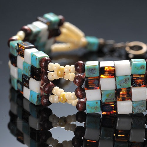 �ӡ����ե����ȥ꡼ �ԥ����⥶�������֥쥹��å�  BFK-379