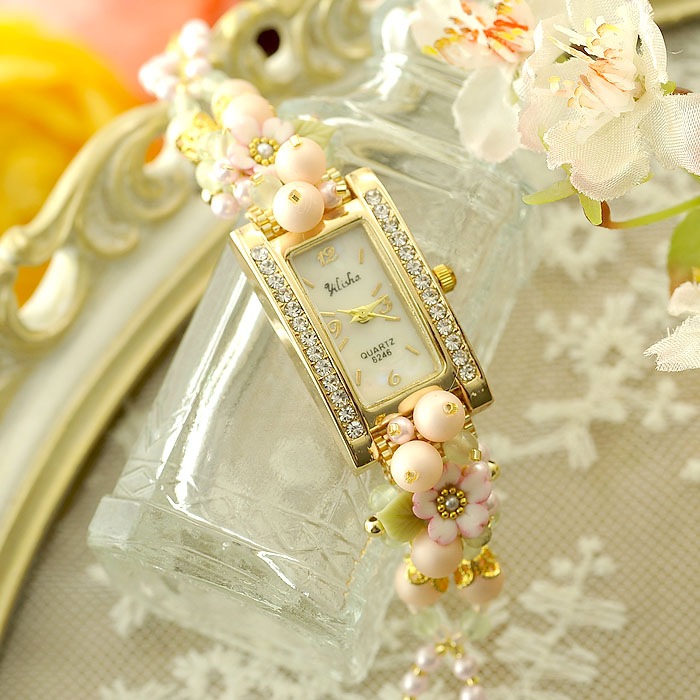 桜草とパールの春色ブレスレットウォッチ 【作家：NARUMIDO