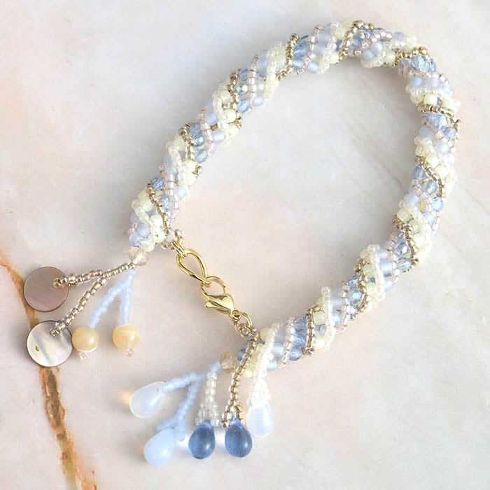 �����ɥ��åץ֥쥹��å�  �ں�ȡ�����ͧ����brilliant�ˡ�