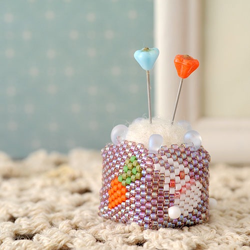 Rabbit's pincushion  K-198 �ں�ȡ����ΤϤ�ߤ��Little��B��.�ˡ�
