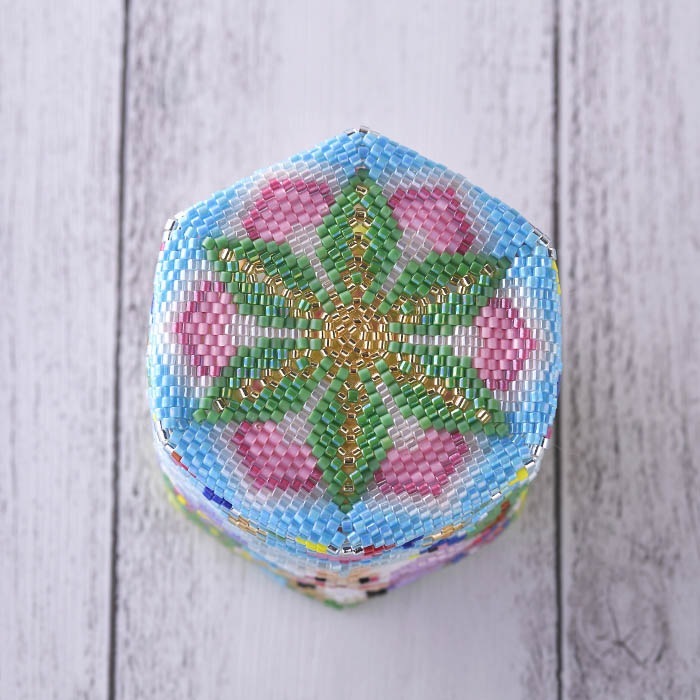 ���ƥå��ܥå������դ�ʪ���  �ڥӡ����ޥ˥���