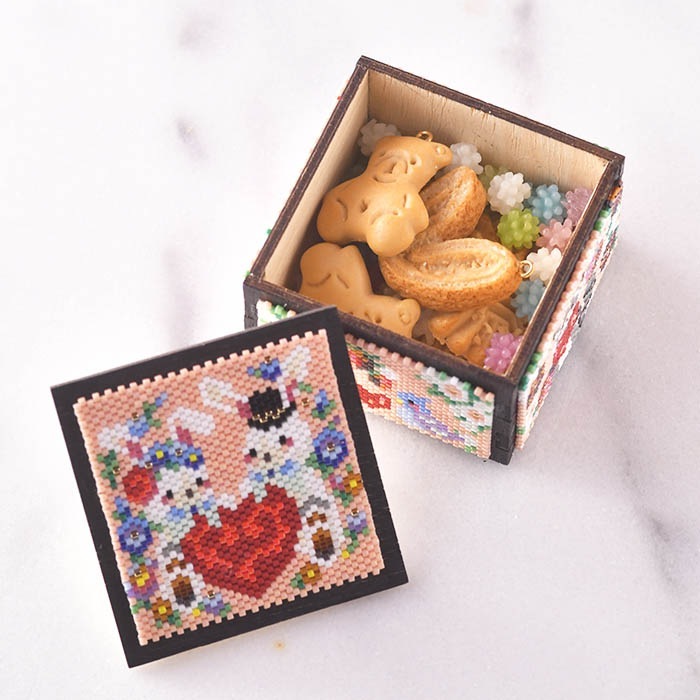 �����ܥå�����ưʪ������Sweet Present��  �ڥӡ����ޥ˥���