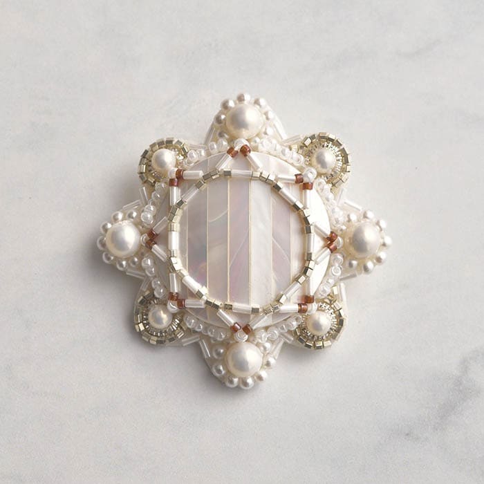 �ۥ磻�ȥ�����֥�����  �ں�ȡ�����ͧ��(Heliotrope)��