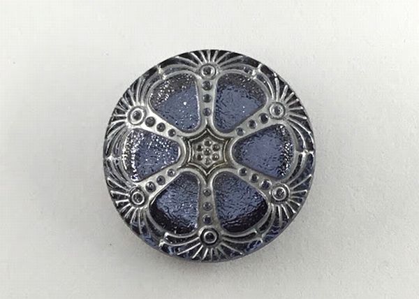 チェコ ガラスボタン 27mm〈ウィール〉ライトサファイア 1個