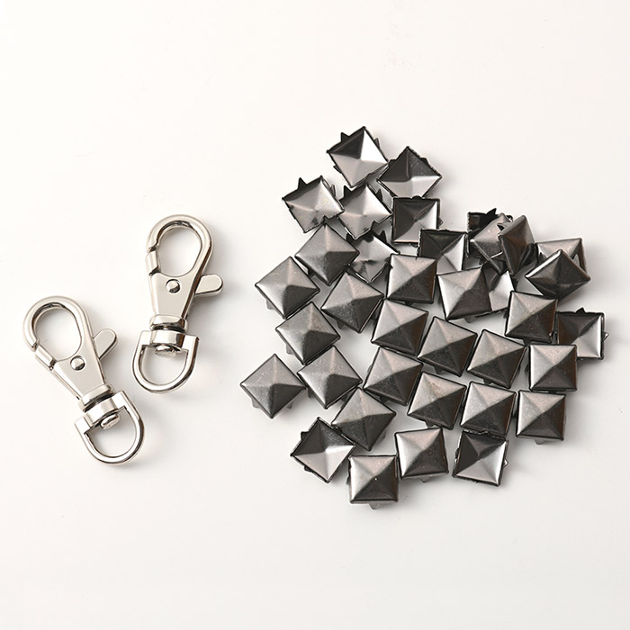 スタッズ＆ナスカンセット ガンメタ | ○イロハコード,飾りパーツ