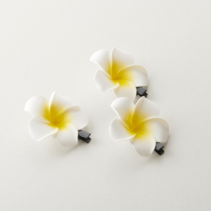 プルメリア スポンジフラワークリップ 中 | ◇雑貨・アクセサリー