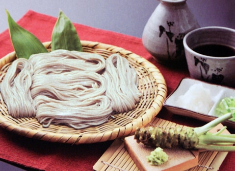 信州限定自家挽き戸隠産そば粉使用戸隠生そば2人前 T-6