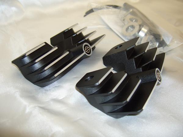 H-D�������ե��󡦥إåɥܥ�ȥ֥�å� 43859-00��61400148