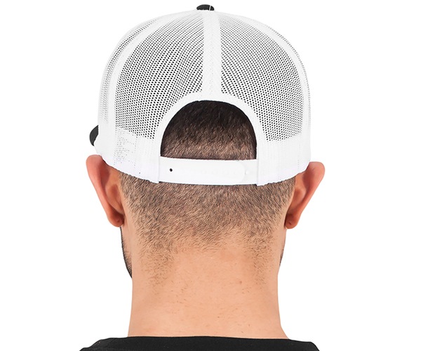 6006 CLASSICS TRUCKER MESH CAP
