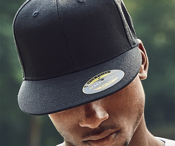 6210 FLEXFIT 210 PREMIUM FITTED CAP