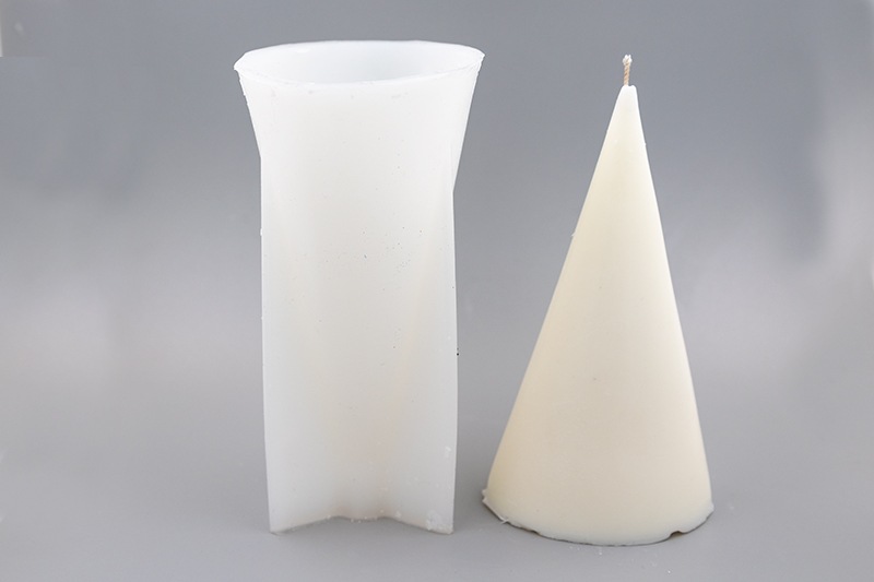 シリコンモールド】 CM#19 コーン型φ70mm＊H132mm