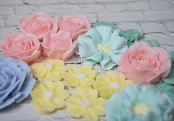 �ե����꡼���å�����300g���ե������ɥ��ۥ��åץ��꡼�ब��ñ������Ǥ���Τ���ħ�Ǥ���