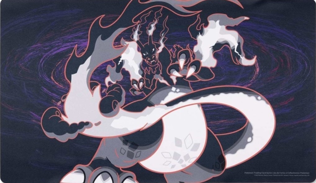 海外ラバープレイマット Gigantamax Charizard/リザードンキョ
