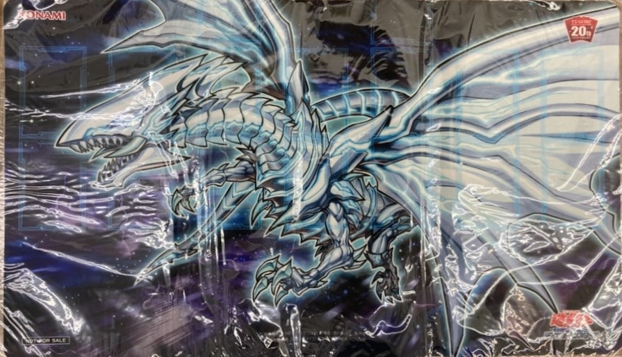 青眼の亜白龍 プレイマット《未開封》