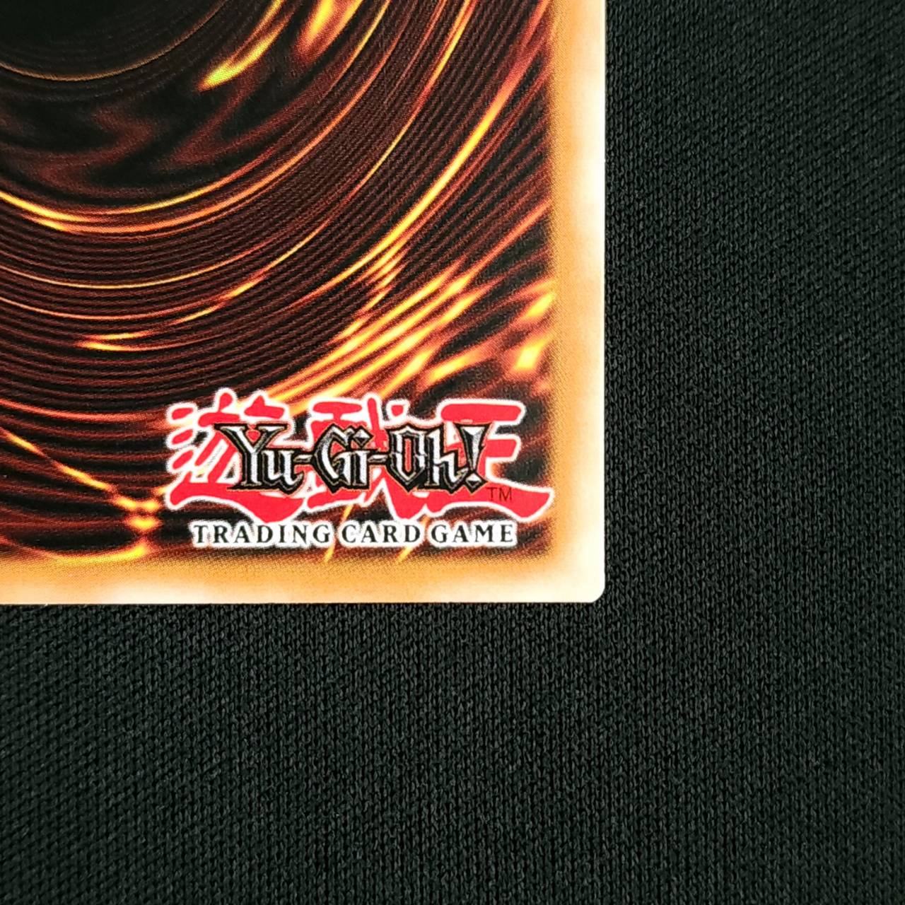 【状態B】DARK MAGICIAN/ブラック・マジシャン 英語[ｳﾙﾄﾗ](25TH-EN001)