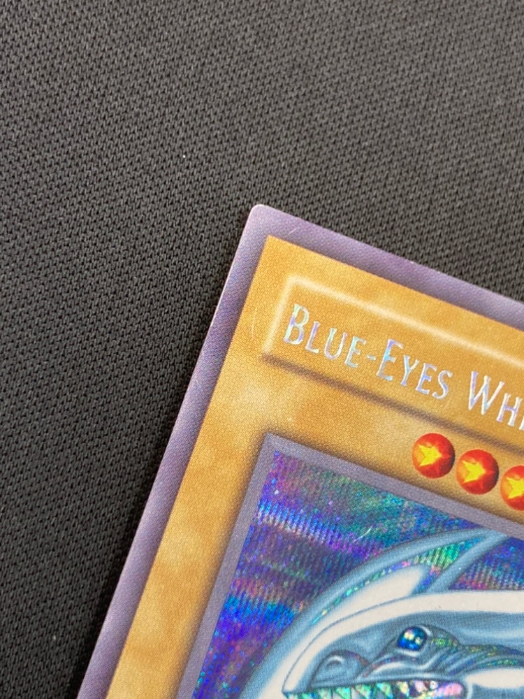 遊戯王　青眼の白龍　DDS シークレット　シクブル　英語版 遊戯王 青眼の白龍 シークレットブルーアイズ 英語版 dds-001