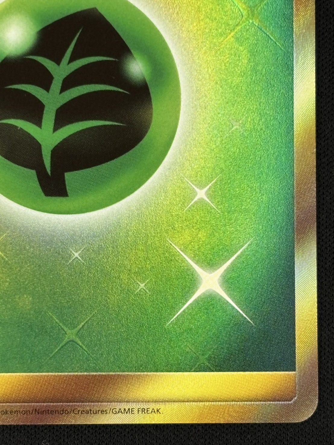 【状態B】基本草エネルギー[UR](SM1+-068/051)