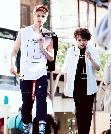 SLEEVELESS GRAPHIC DESIGN　WHITE