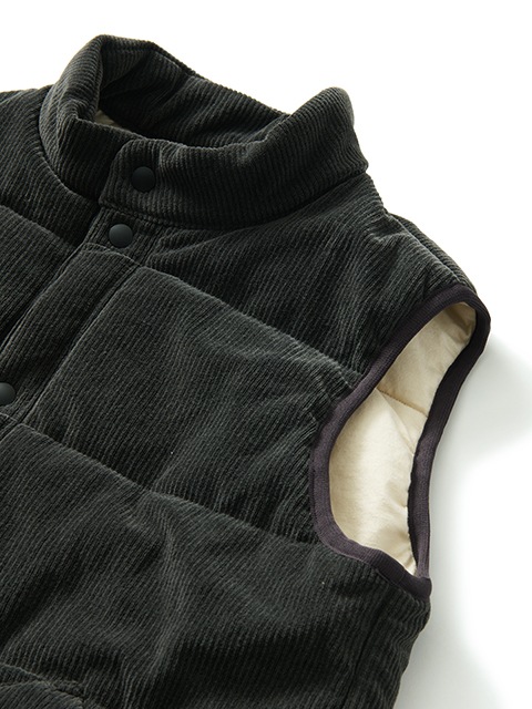 ニットコーデュロイ×光電子 ポカポカベスト [2025 Fall/Winter]