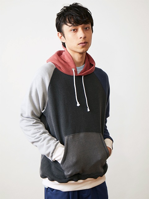 クレイジープルオーバーフードスウェット [2021 Spring]