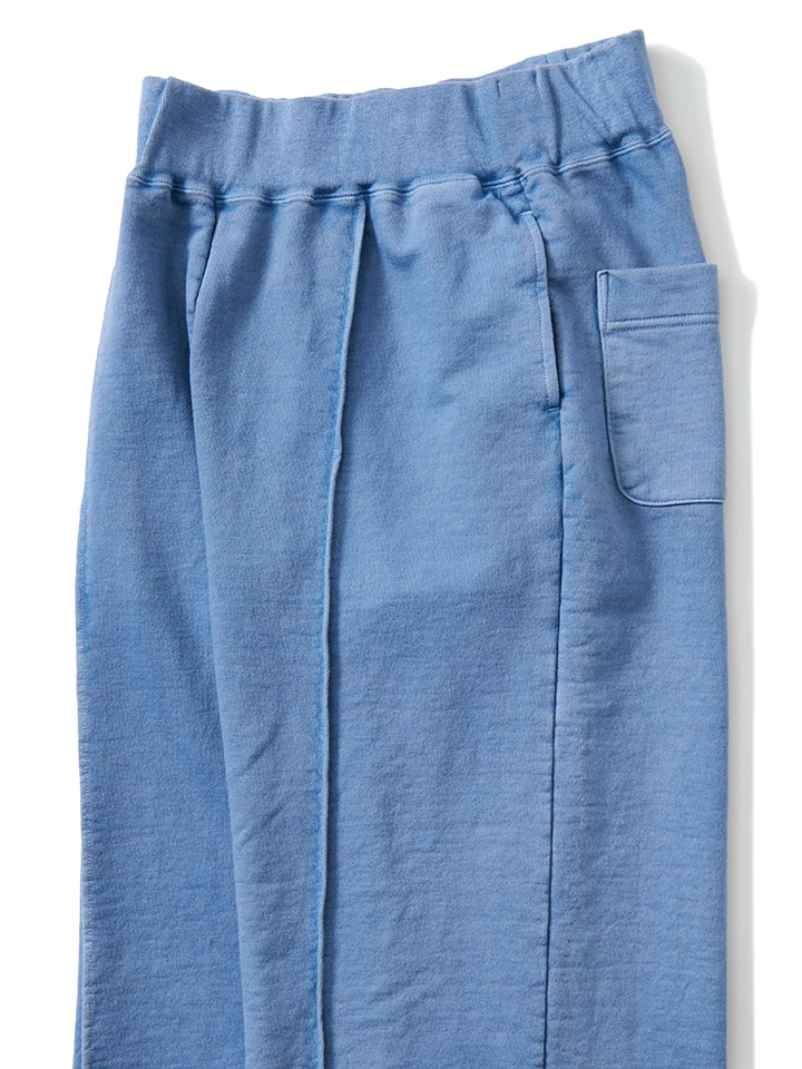 [WOMEN'S] カットオフピンタックフレアパンツ [2026 Fall/Winter]