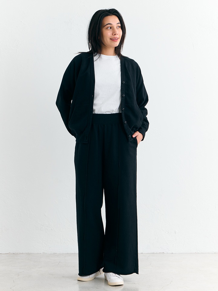 [WOMEN'S] カットオフピンタックフレアパンツ [2026 Fall/Winter]