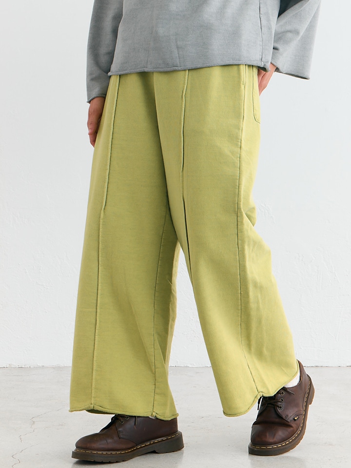 [WOMEN'S] カットオフピンタックフレアパンツ [2026 Fall/Winter]