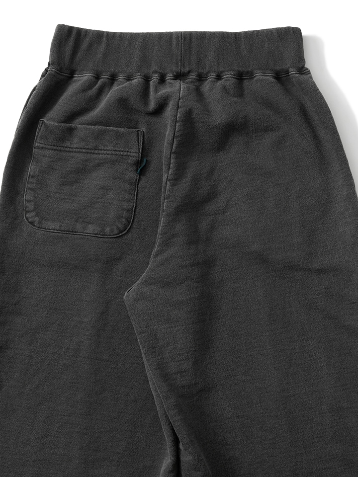 [WOMEN'S] カットオフピンタックフレアパンツ [2026 Fall/Winter]
