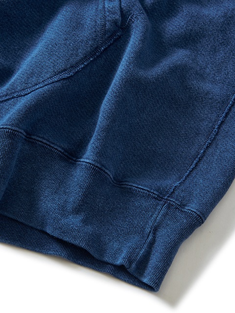 ラグランプルオーバーフードスウェット