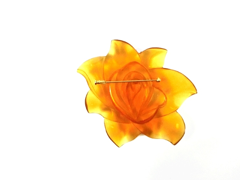 鼈甲 帯留 大輪のバラ 薔薇 バラ べっ甲 本鼈甲 ブローチ 5 着物