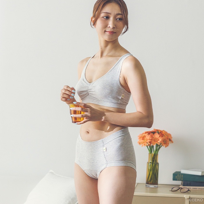 ATIRUNA アティルナ サニタリーショーツ LUNAKO（メール便使用で送料無料！）AT210029 オーガニックコットン