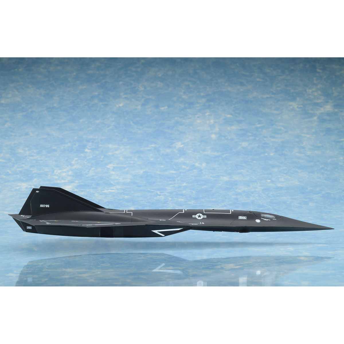 カプチー ベルファイン 1/100 SR-72 ダークスター カプチー ベルファイン 1/100 SR-72 ダークスター TMN: Preview: The