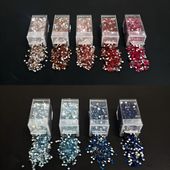 キラキラビーズ　スペシャルビーズ　ラウンド　アクリル 760 796 809 818 995 1794 3064 3716 3733 
