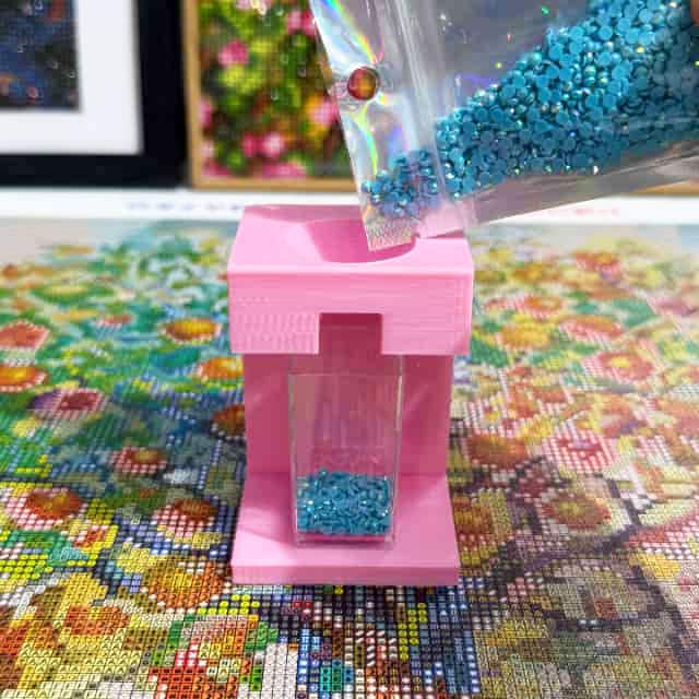 手芸時間オリジナル　ダイヤモンドアート用 スタンドビーズロート　ピンク