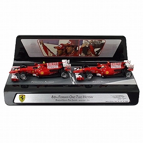 マテル 1/43スケール フェラーリ F10 2010 バーレーンGP 80th FERRARI ONE-TWO VICTORY 2台セット MT7423V