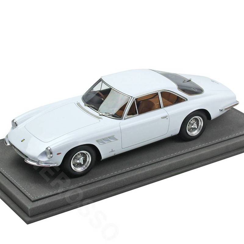 BBR MODELS 1/18スケール フェラーリ 500 Superfast シリーズ2 1965 ホワイト BBR1841FV