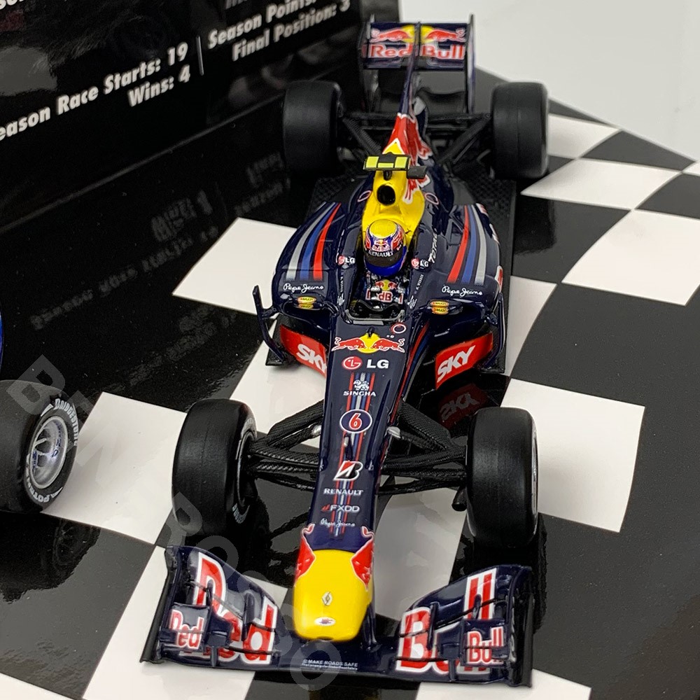 MINICHAMPS 1/43スケール レッドブル レーシング ルノー RB6 コンストラクターズ ワールドチャンピオンシップ 2010 S.ベッテル/M.ウェバー 2台セット 412100506