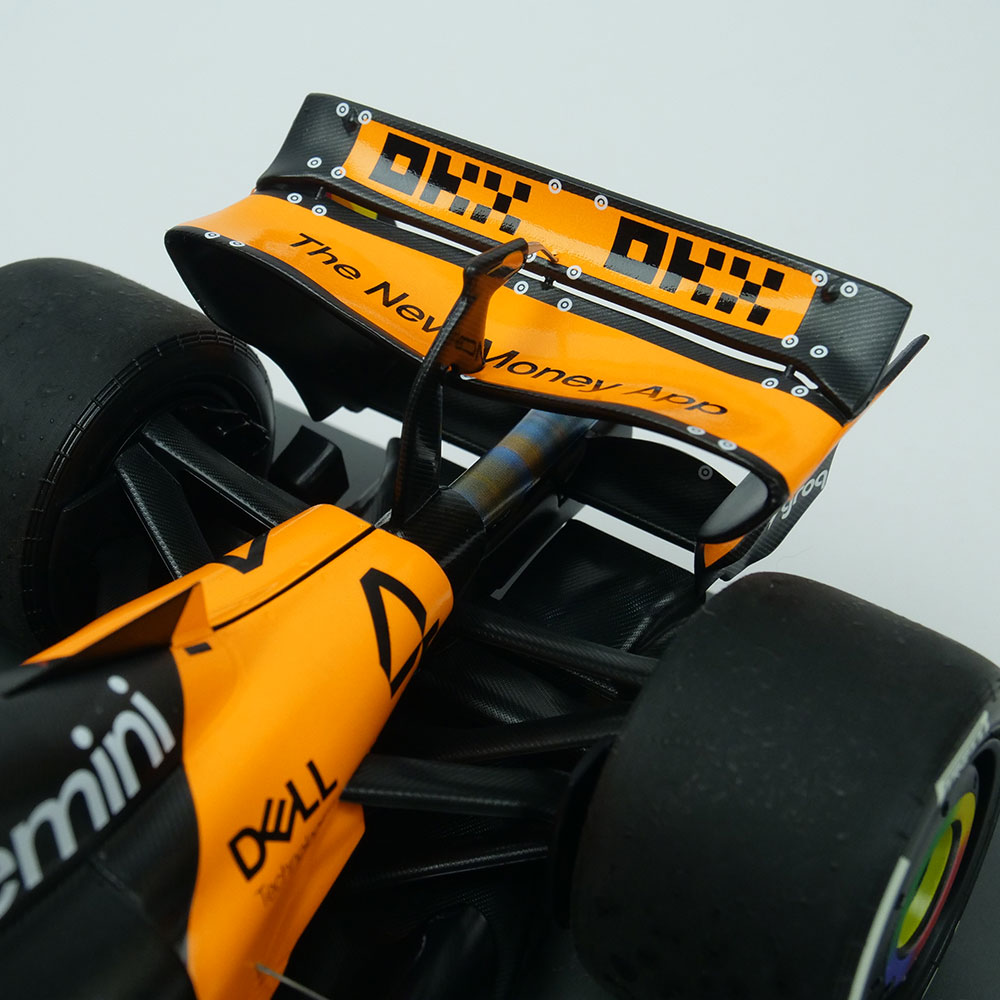 MINICHAMPS 1/18スケール マクラーレン F1 Team MCL39 L.ノリス アブダビGP 2025 ワールドチャンピオン 537254104