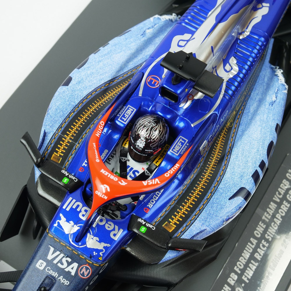 MINICHAMPS 1/18スケール ビザ キャッシュ RB F1チーム VCARB 01 D