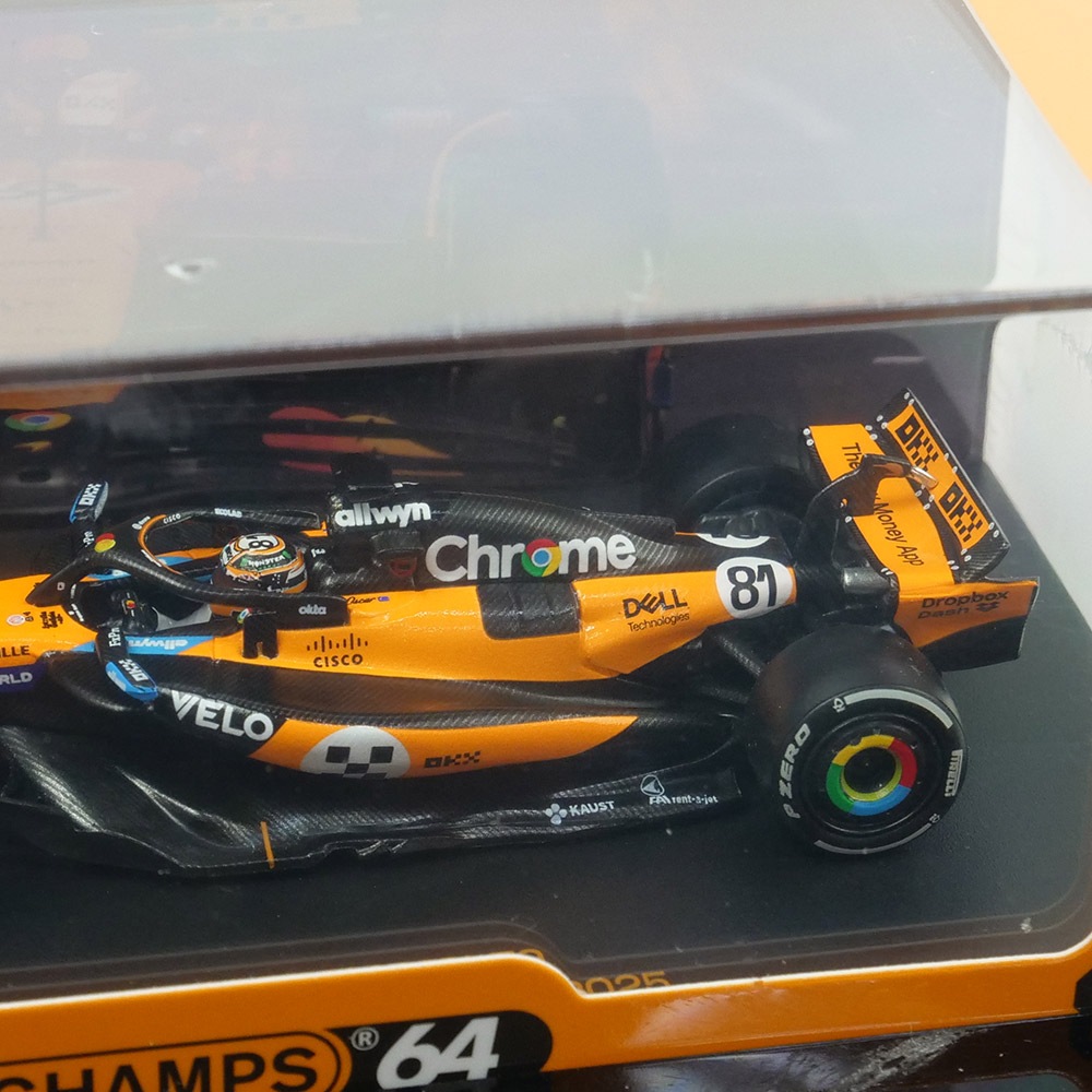 MINICHAMPS 1/64スケール マクラーレン F1チーム MCL39 O.ピアストリ