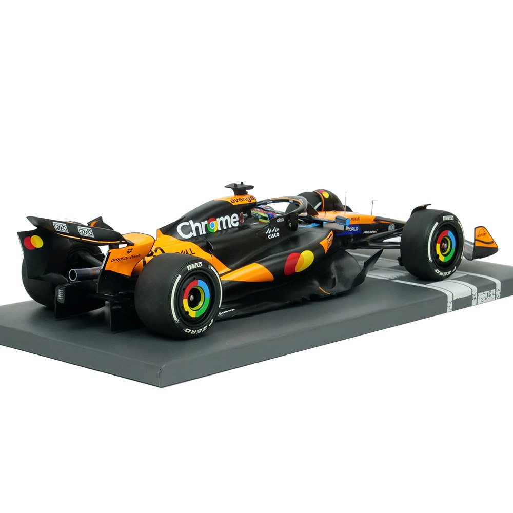 MINICHAMPS 1/18スケール マクラーレン F1チーム MCL39 O.ピアストリ