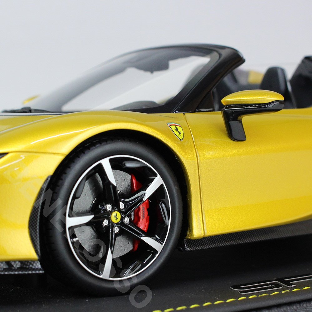 BBR MODELS 1/18スケール フェラーリ SF90 Spider Giallo