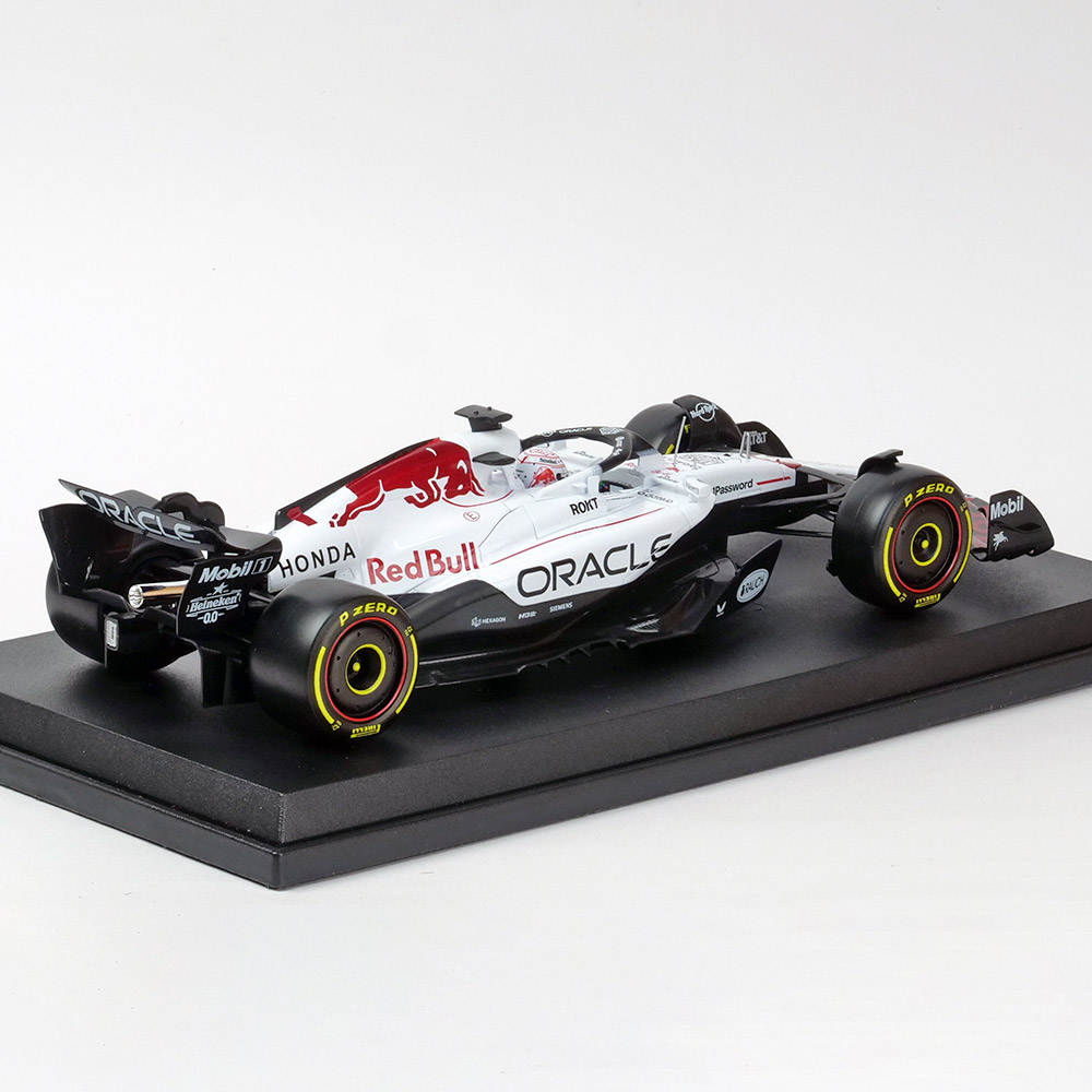 BBURAGO 1/18スケール オラクル レッドブル レーシング ホンダ RB21 M