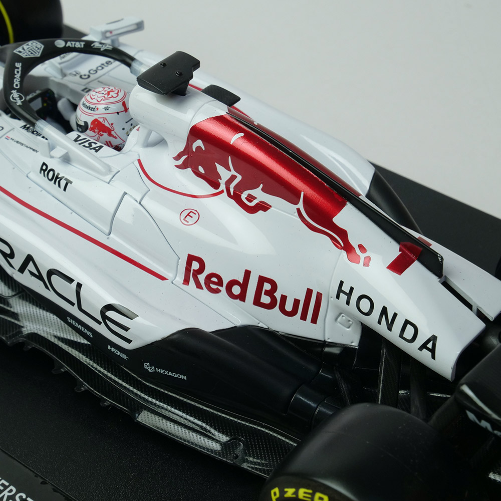 BBURAGO 1/18スケール オラクル レッドブル レーシング ホンダ RB21 M