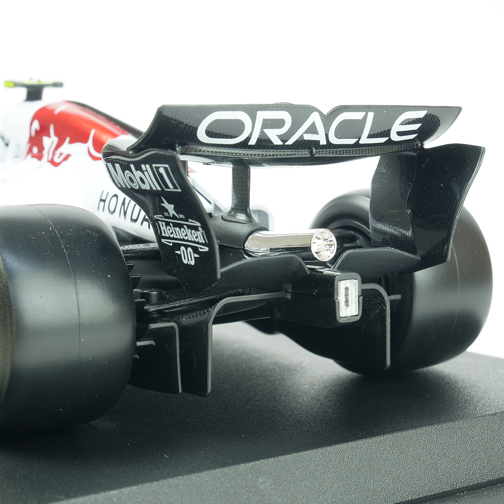 BBURAGO 1/18スケール オラクル レッドブル レーシング ホンダ RB21 