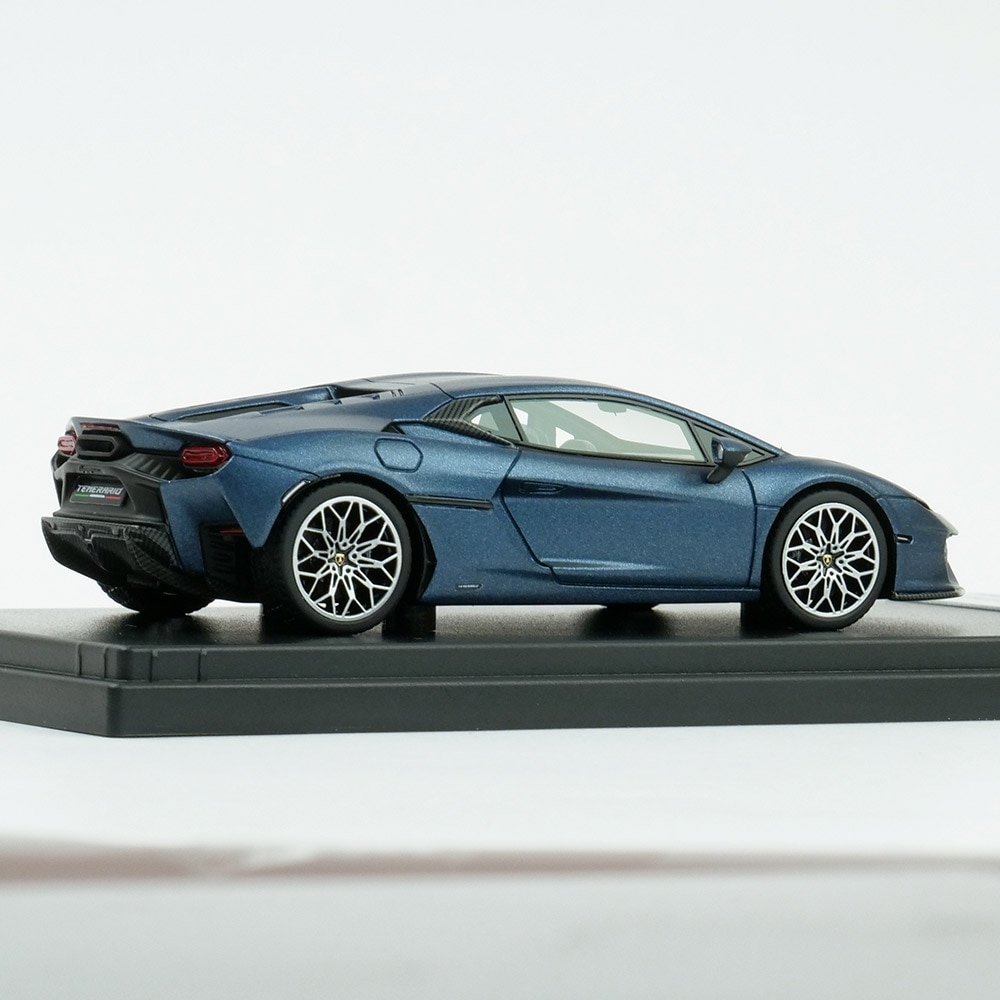 Look Smart 1/43スケール ランボルギーニ テメラリオ Blu Marinus