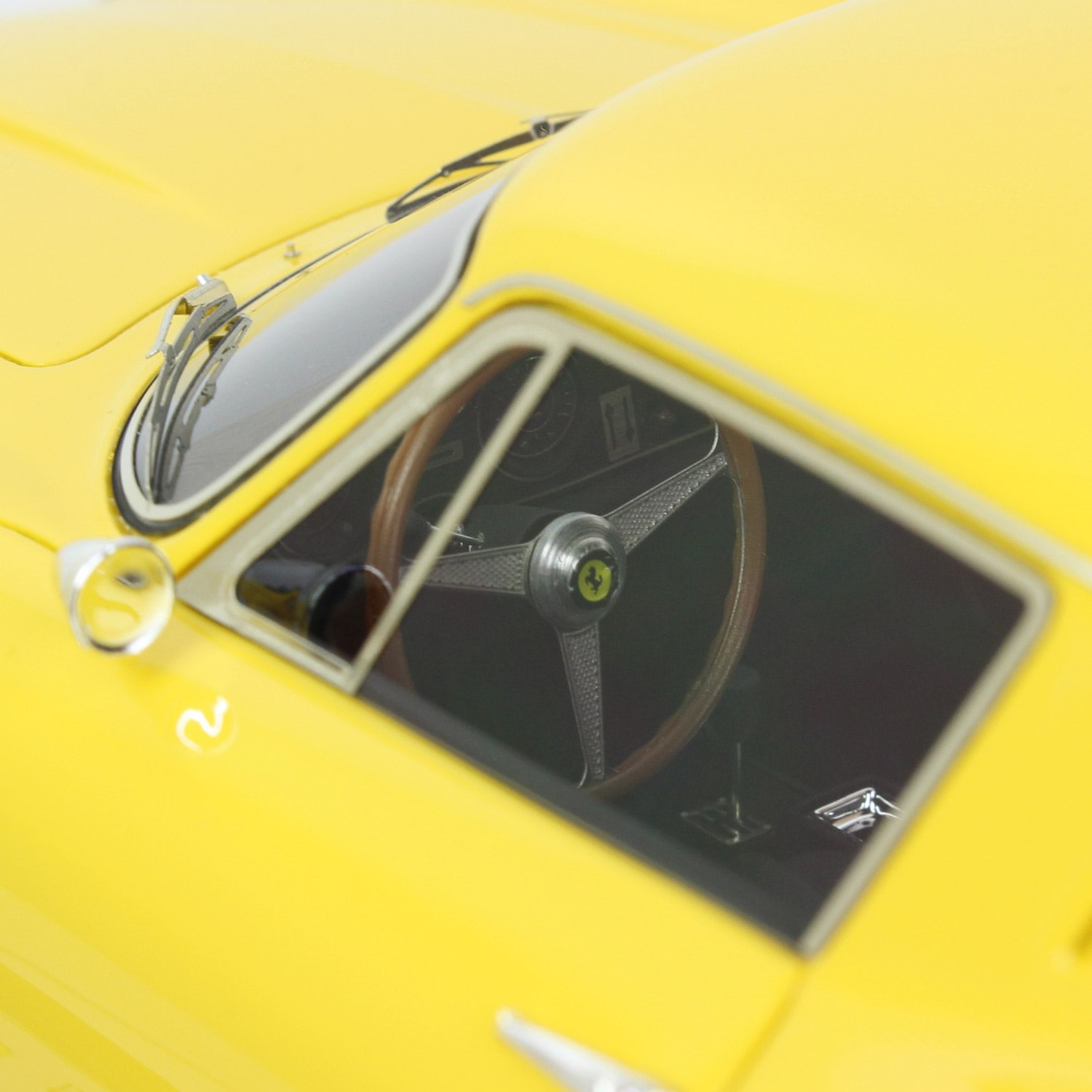BBR MODELS 1/18スケール フェラーリ 275 GTB/4 1966 Yellow BBR1819CV