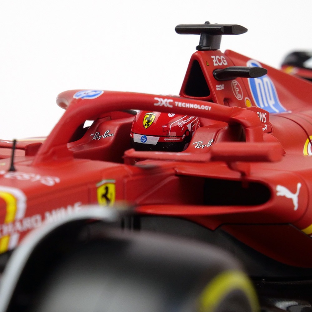 Bburago 1/18スケール フェラーリ SF24 C.ルクレール 2024 ケース付 BR