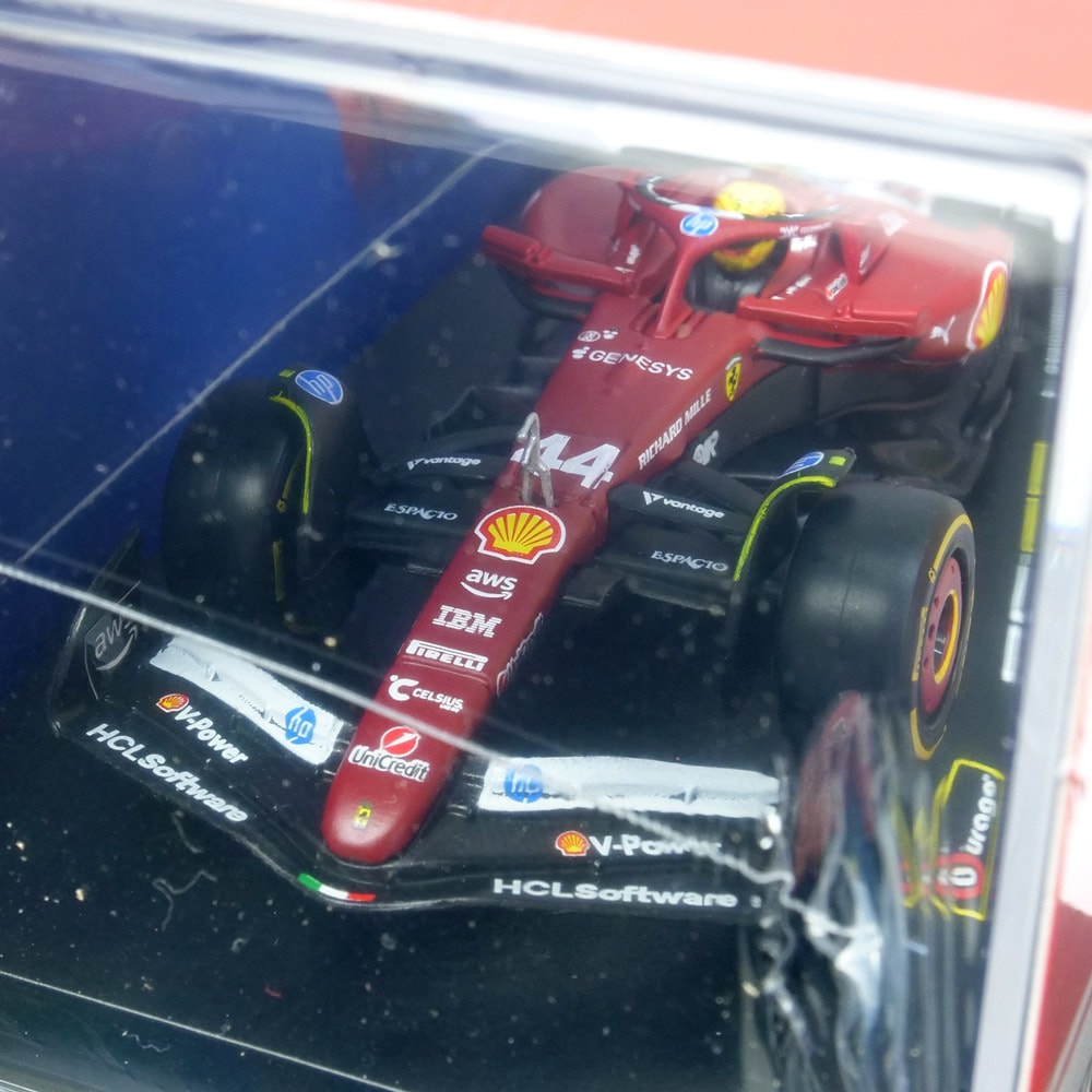Bburago 1/43スケール スクーデリア フェラーリ HP SF25 L.ハミルトン 2025 ドライバー付 クリアケース レッド 18-36852H